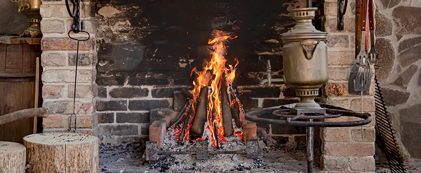 Traditional Fireplace Design Refurbishment Costs in Green Briar, Ontario